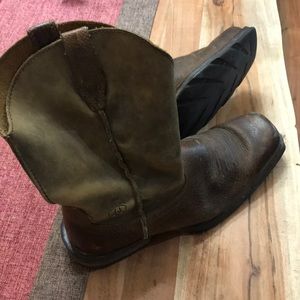 Ariat Rambler 10d
